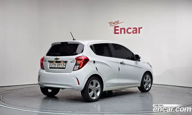 Chevrolet Spark 2016 1.0 автомат (гидро), миниатюра 1