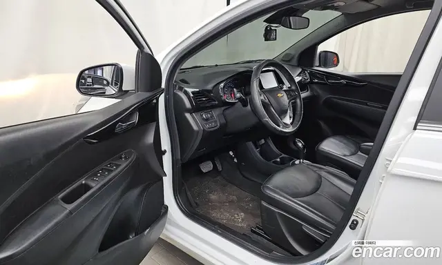 Chevrolet Spark 2016 1.0 автомат (гидро), миниатюра 12