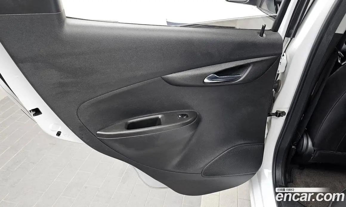 Chevrolet Spark 2016 1.0 автомат (гидро), фото 14