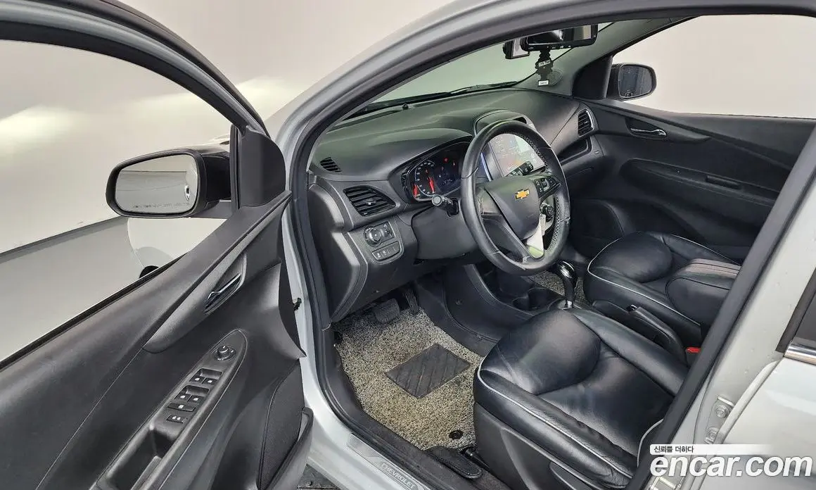 Chevrolet Spark 2016 1.0 автомат (гидро), фото 13