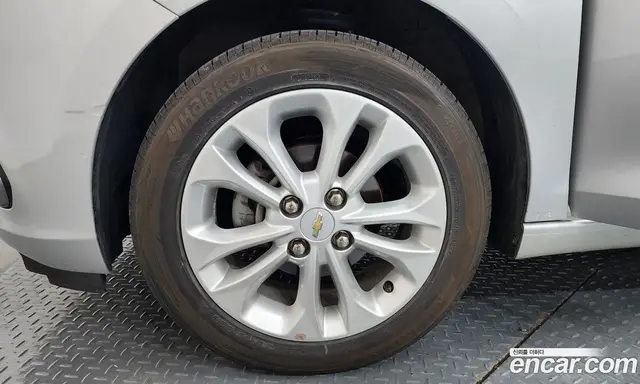 Chevrolet Spark 2016 1.0 автомат (гидро), миниатюра 5