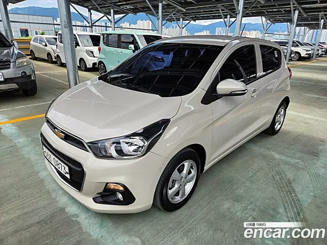 Chevrolet Spark 2016 1.0 автомат (гидро), миниатюра 1 Chevrolet Spark 2016 1.0 автомат (гидро), миниатюра 1