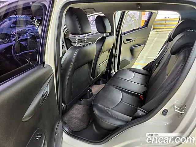 Chevrolet Spark 2016 1.0 автомат (гидро), миниатюра 12