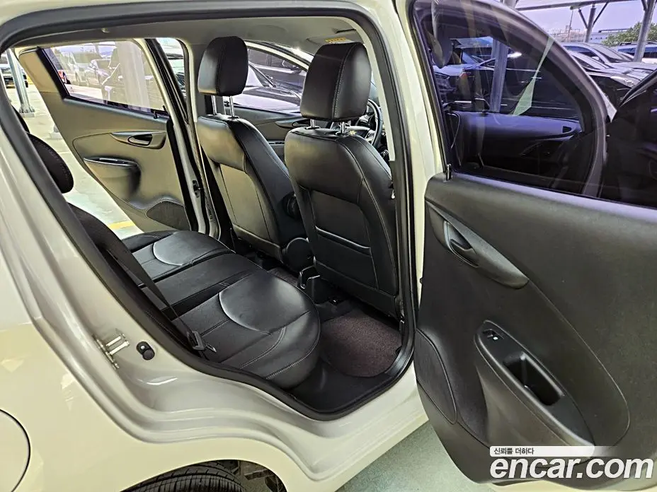 Chevrolet Spark 2016 1.0 автомат (гидро), фото 13 Chevrolet Spark 2016 1.0 автомат (гидро), фото 13