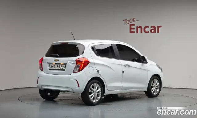 Chevrolet Spark 2018 1.0 автомат (гидро), миниатюра 2