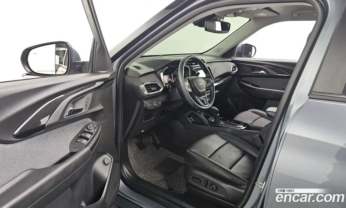 Chevrolet TrailBlazer 2022 1.3 автомат (гидро), фото 10 Chevrolet TrailBlazer 2022 1.3 автомат (гидро), фото 10