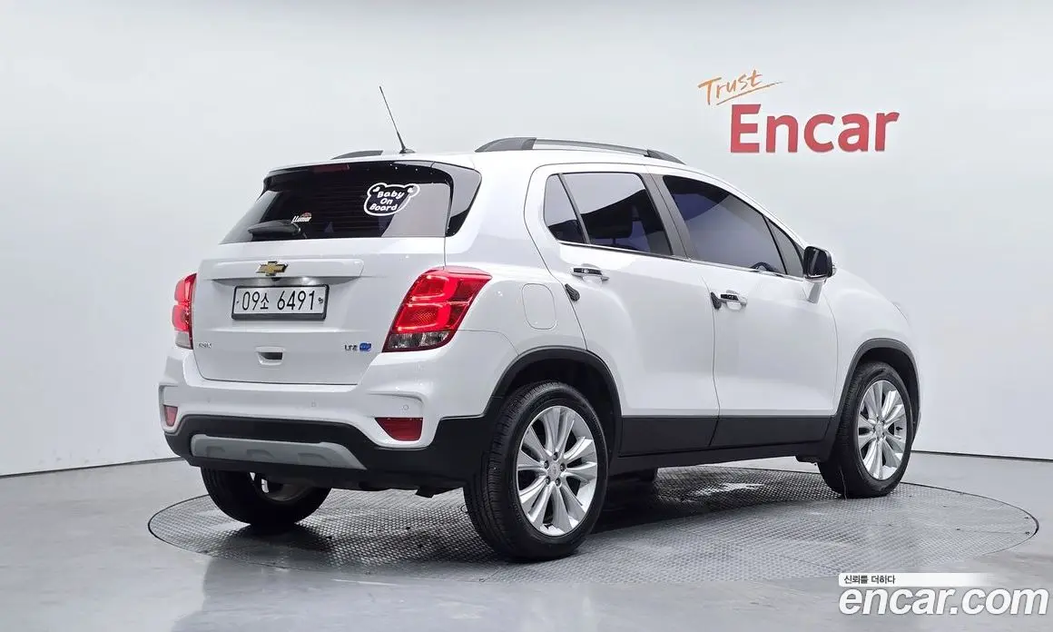 Chevrolet Trax 2017 1.6 автомат (гидро), фото 1 Chevrolet Trax 2017 1.6 автомат (гидро), фото 1