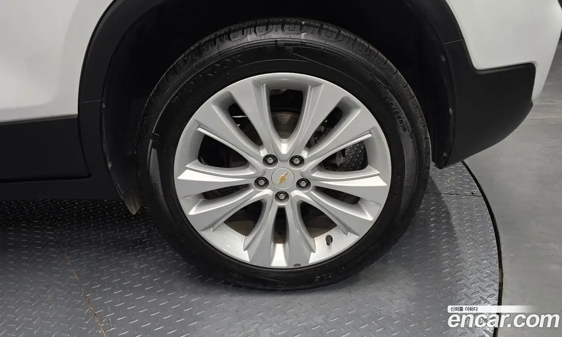 Chevrolet Trax 2017 1.6 автомат (гидро), фото 6 Chevrolet Trax 2017 1.6 автомат (гидро), фото 6