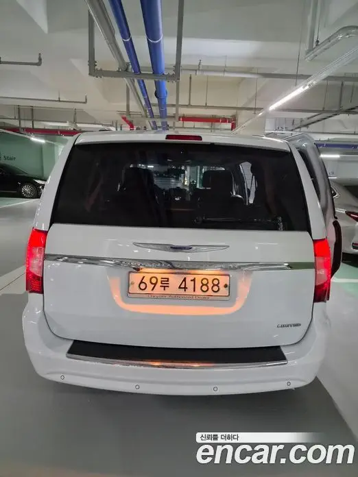 Chrysler Grand Voyager 2014 3.6 автомат (гидро), миниатюра 12