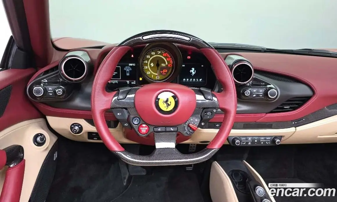 Ferrari F8 2021 3.9 автомат (гидро), фото 11 Ferrari F8 2021 3.9 автомат (гидро), фото 11