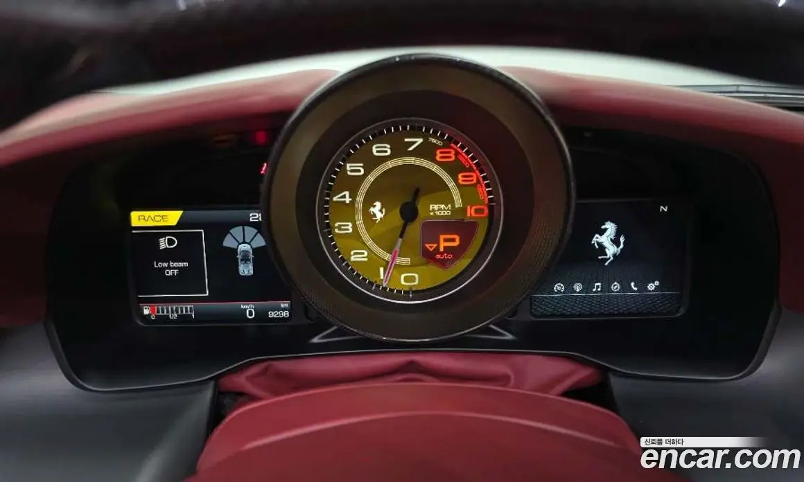 Ferrari F8 2021 3.9 автомат (гидро), фото 8 Ferrari F8 2021 3.9 автомат (гидро), фото 8