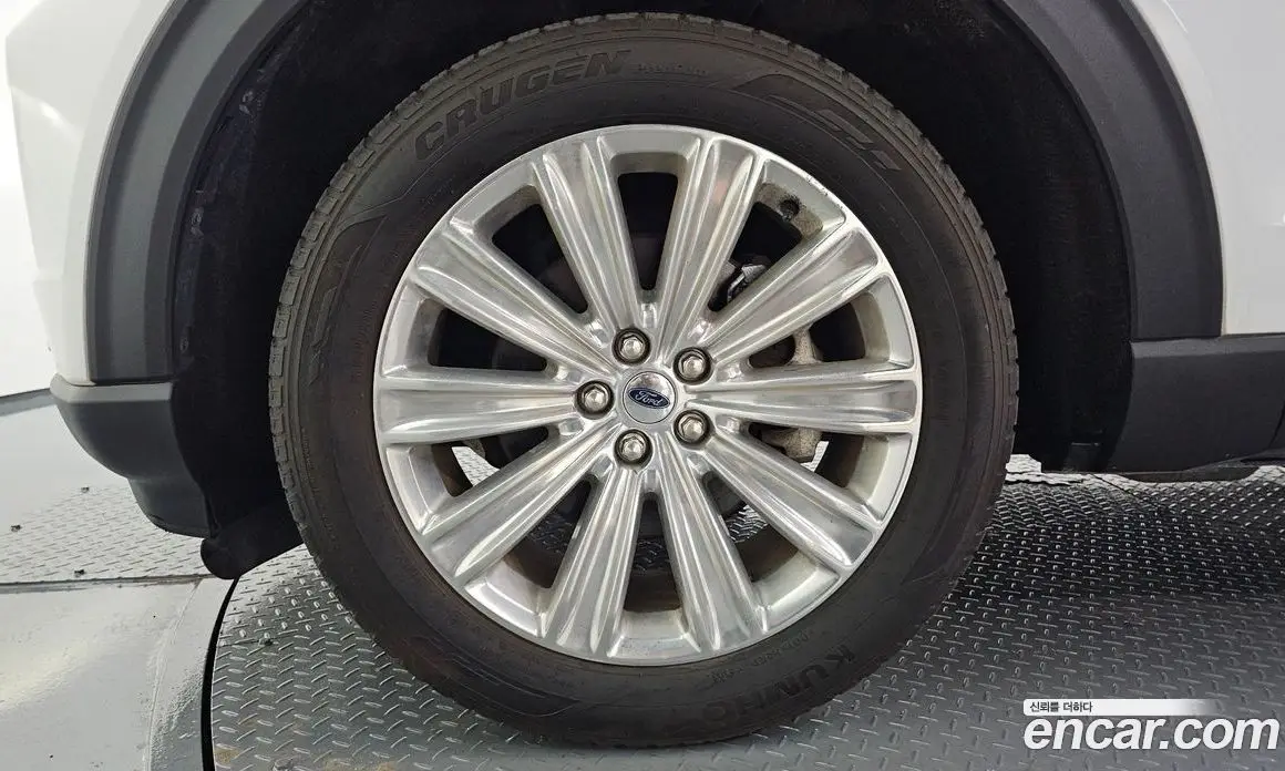 Ford Explorer 2019 2.3 автомат (гидро), фото 4 Ford Explorer 2019 2.3 автомат (гидро), фото 4