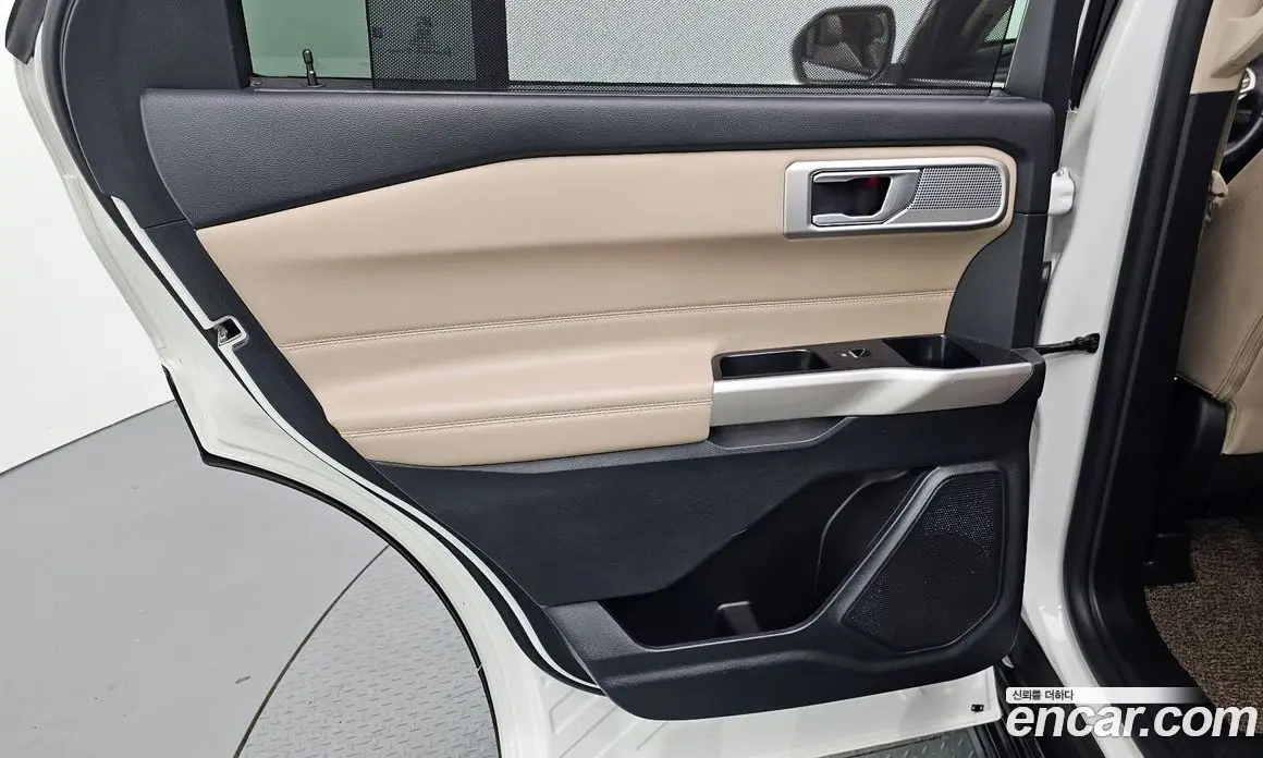 Ford Explorer 2023 2.3 автомат (гидро), фото 15 Ford Explorer 2023 2.3 автомат (гидро), фото 15