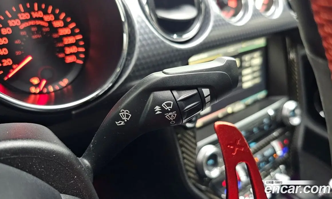 Ford Mustang 2015 2.3 автомат (гидро), фото 19 Ford Mustang 2015 2.3 автомат (гидро), фото 19