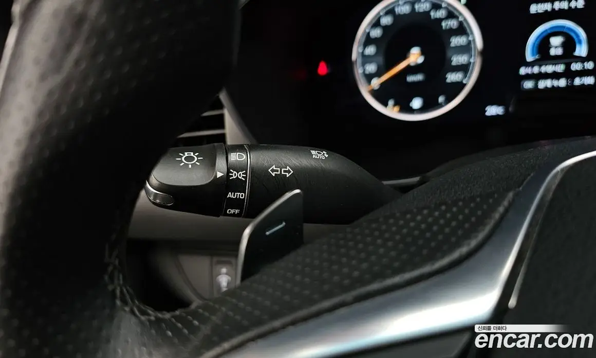 Genesis G70 2020 2.0 автомат (гидро), фото 31 Genesis G70 2020 2.0 автомат (гидро), фото 31