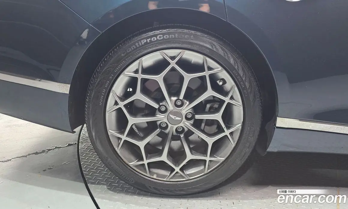 Genesis G80 2022 2.5 автомат (гидро), фото 5 Genesis G80 2022 2.5 автомат (гидро), фото 5