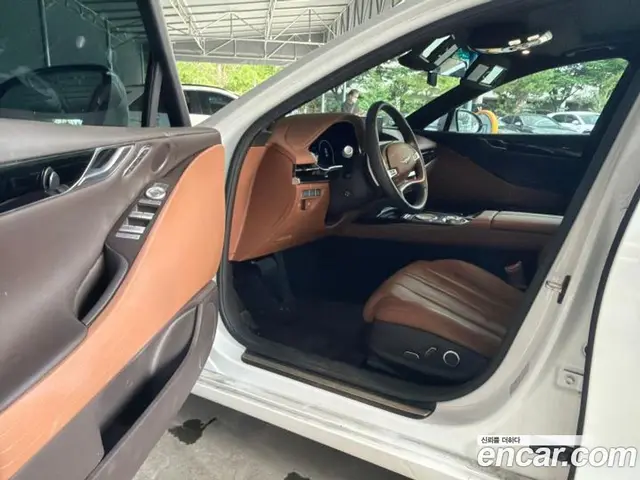 Genesis G80 2022 2.5 автомат (гидро), миниатюра 3 Genesis G80 2022 2.5 автомат (гидро), миниатюра 3