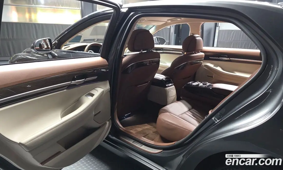 Genesis G90 2021 3.8 автомат (гидро), фото 16 Genesis G90 2021 3.8 автомат (гидро), фото 16