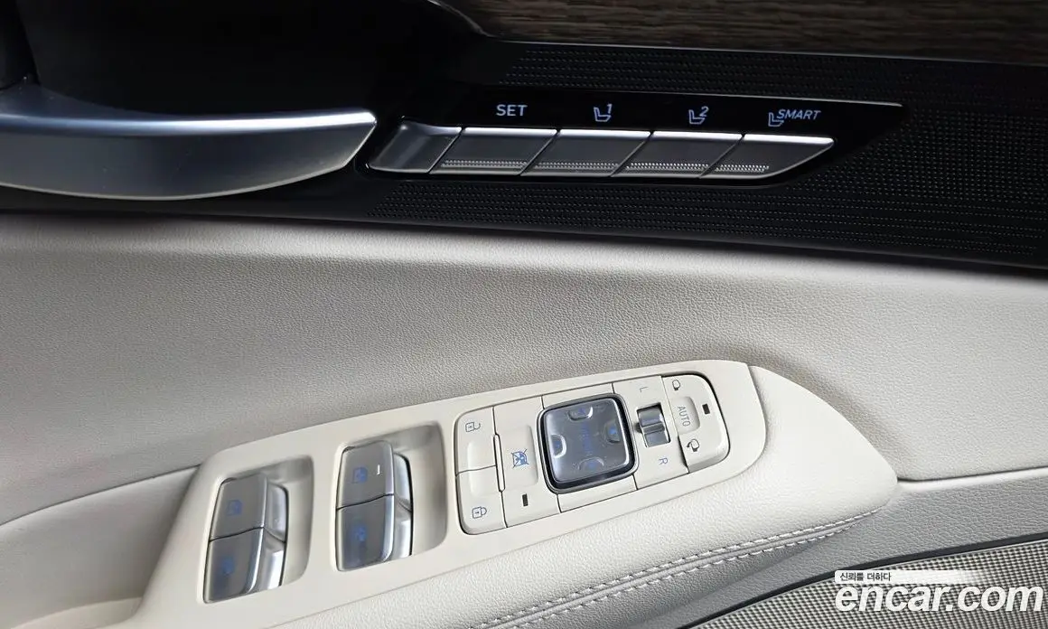 Genesis G90 2021 3.8 автомат (гидро), фото 28 Genesis G90 2021 3.8 автомат (гидро), фото 28