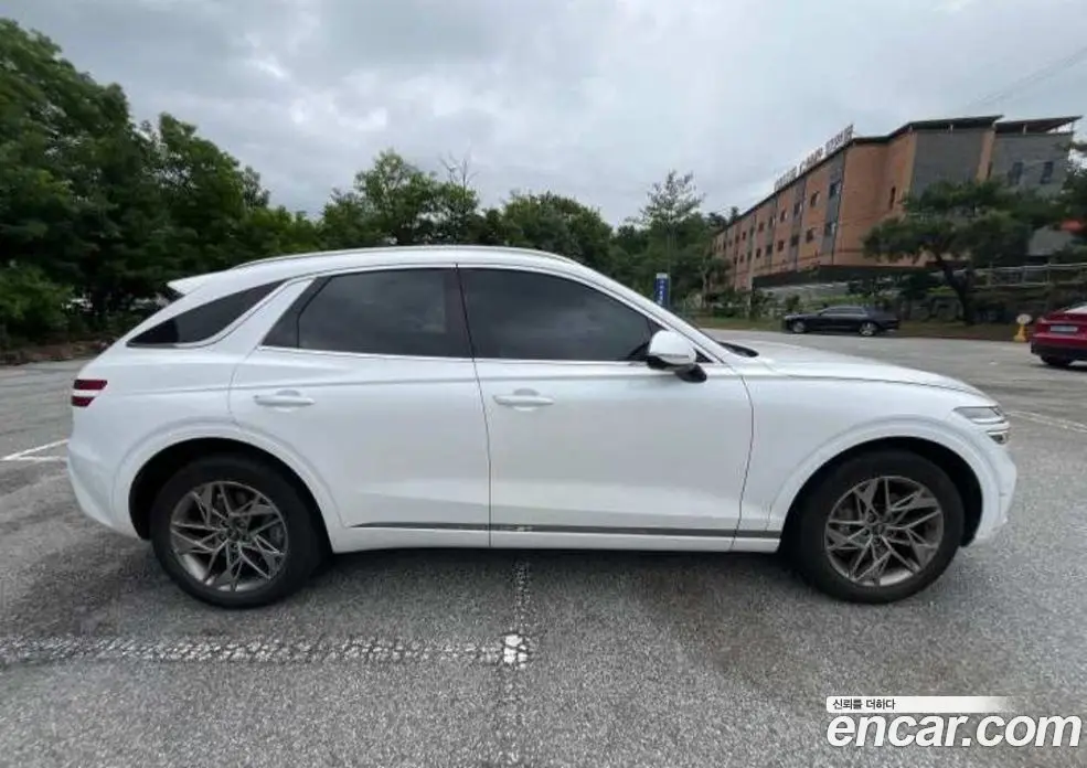 Genesis GV70 2022 2.5 автомат (гидро), фото 11 Genesis GV70 2022 2.5 автомат (гидро), фото 11