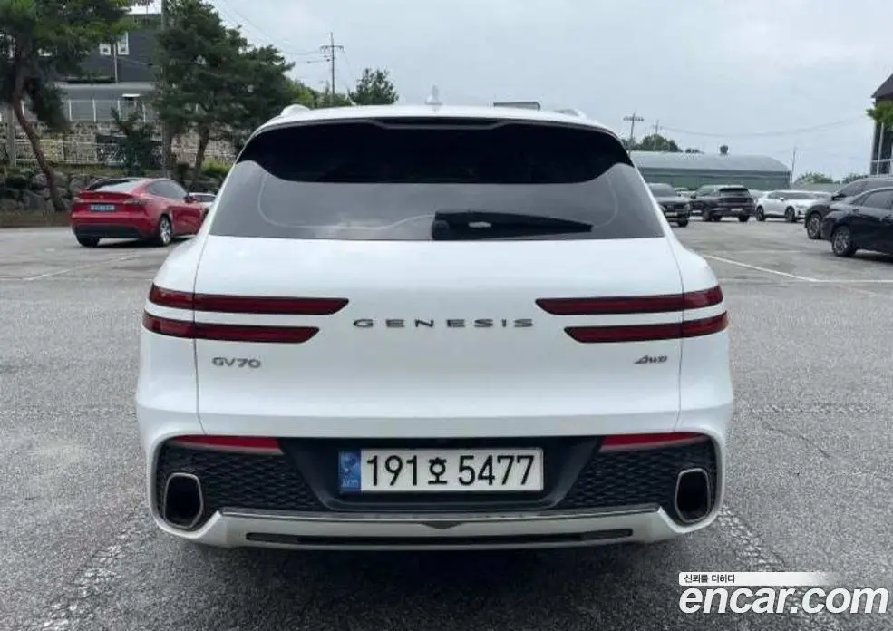 Genesis GV70 2022 2.5 автомат (гидро), фото 3 Genesis GV70 2022 2.5 автомат (гидро), фото 3