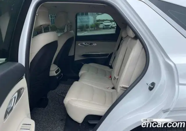 Genesis GV70 2022 2.5 автомат (гидро), миниатюра 10 Genesis GV70 2022 2.5 автомат (гидро), миниатюра 10