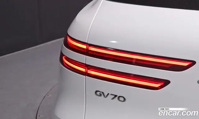 Genesis GV70 2024 2.5 автомат (гидро), миниатюра 8