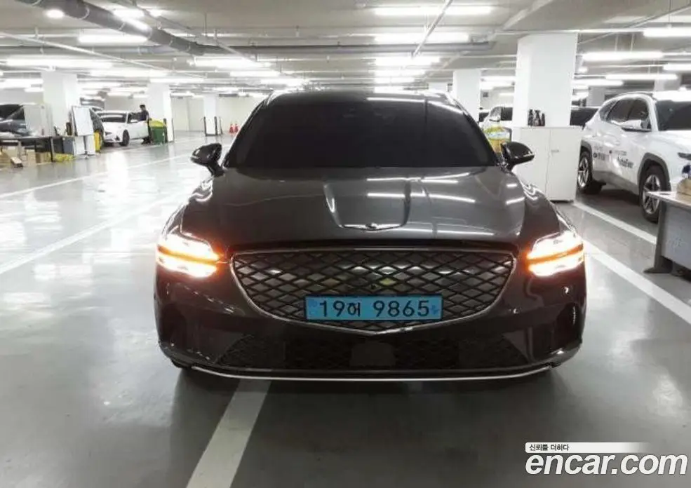 Genesis GV70 2024 0.1 автомат (гидро), фото 1 Genesis GV70 2024 0.1 автомат (гидро), фото 1