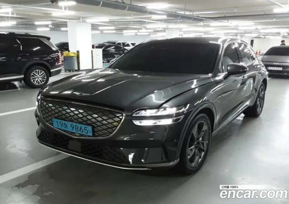 Genesis GV70 2024 0.1 автомат (гидро), фото 2 Genesis GV70 2024 0.1 автомат (гидро), фото 2