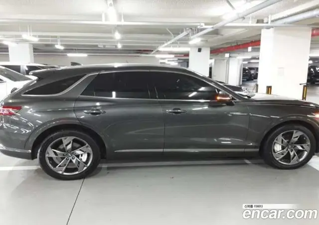 Genesis GV70 2024 0.1 автомат (гидро), миниатюра 11 Genesis GV70 2024 0.1 автомат (гидро), миниатюра 11