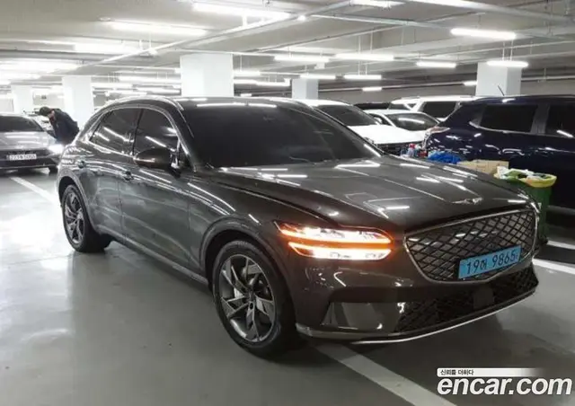 Genesis GV70 2024 0.1 автомат (гидро), миниатюра 8 Genesis GV70 2024 0.1 автомат (гидро), миниатюра 8
