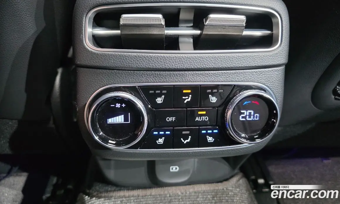 Genesis GV70 2024 2.5 автомат (гидро), фото 24 Genesis GV70 2024 2.5 автомат (гидро), фото 24
