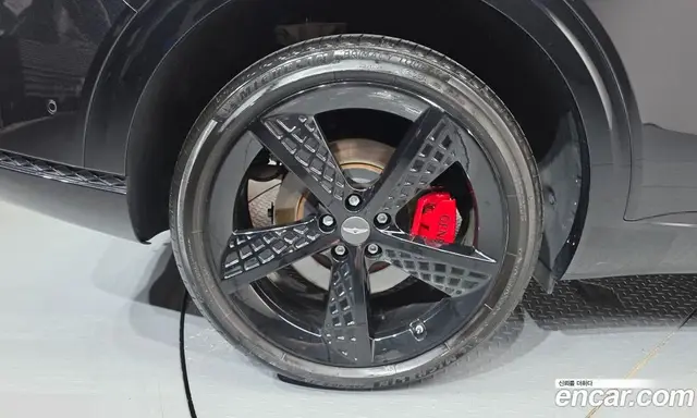Genesis GV70 2024 2.5 автомат (гидро), миниатюра 7 Genesis GV70 2024 2.5 автомат (гидро), миниатюра 7