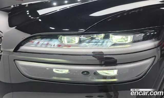 Genesis GV70 2024 2.5 автомат (гидро), миниатюра 8 Genesis GV70 2024 2.5 автомат (гидро), миниатюра 8