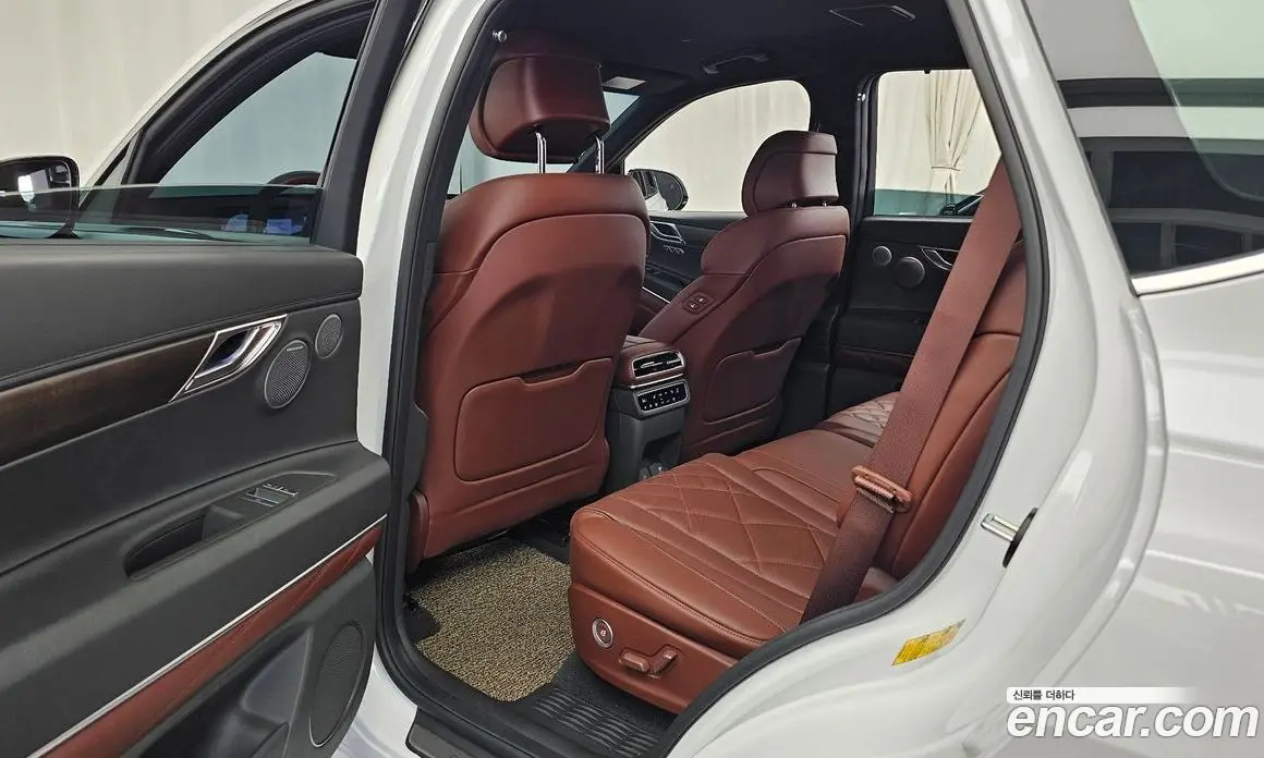 Genesis GV80 2024 2.5 автомат (гидро), фото 16 Genesis GV80 2024 2.5 автомат (гидро), фото 16