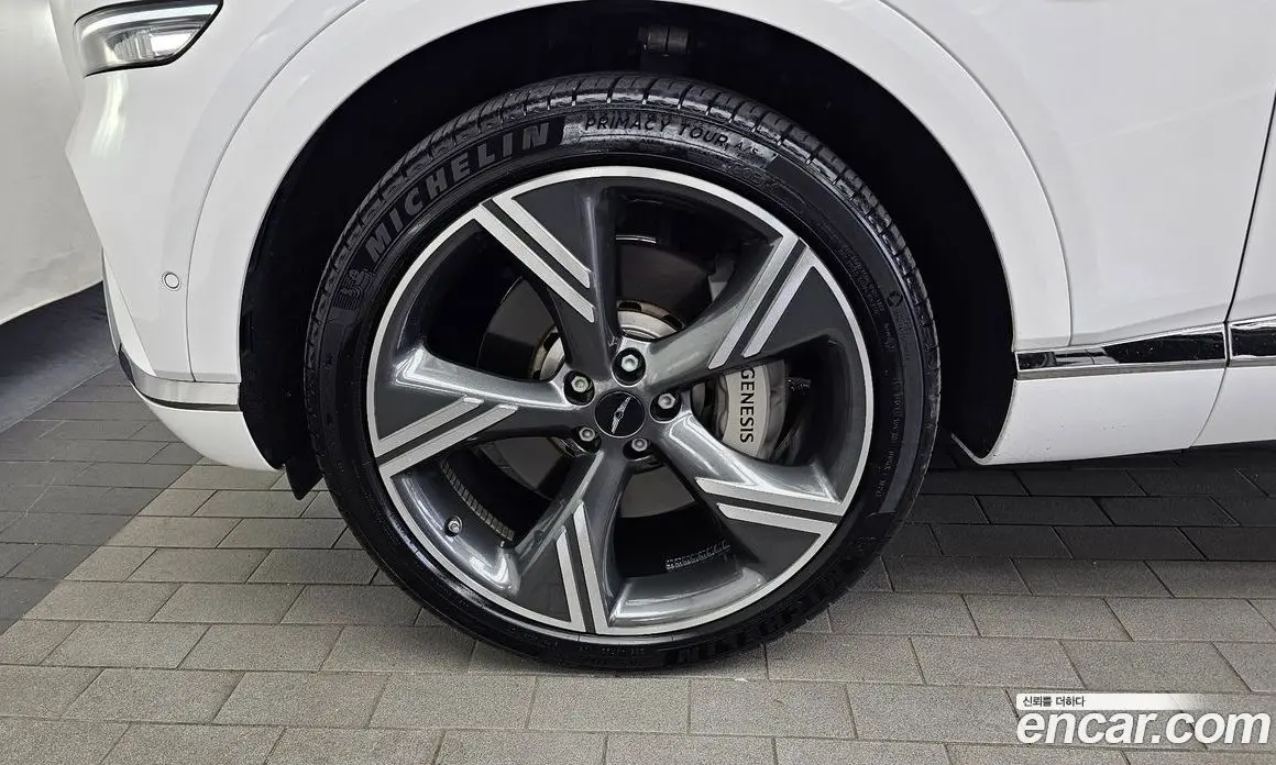 Genesis GV80 2024 2.5 автомат (гидро), фото 5 Genesis GV80 2024 2.5 автомат (гидро), фото 5