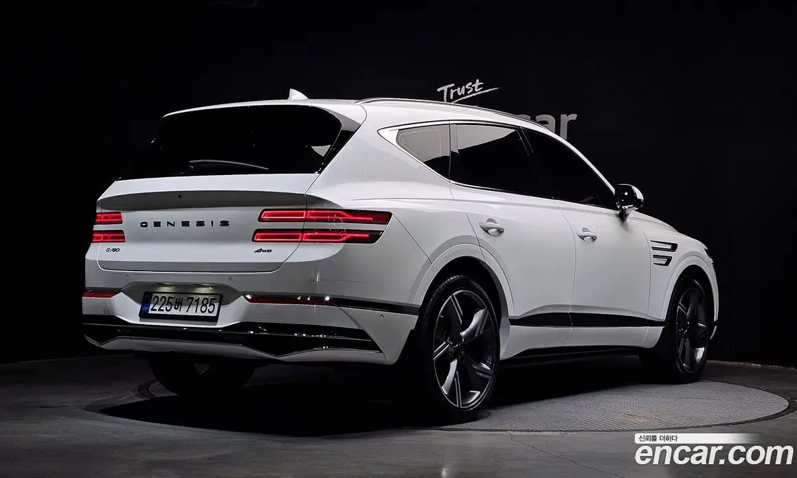Genesis GV80 2024 3.5 автомат (гидро), фото 2 Genesis GV80 2024 3.5 автомат (гидро), фото 2
