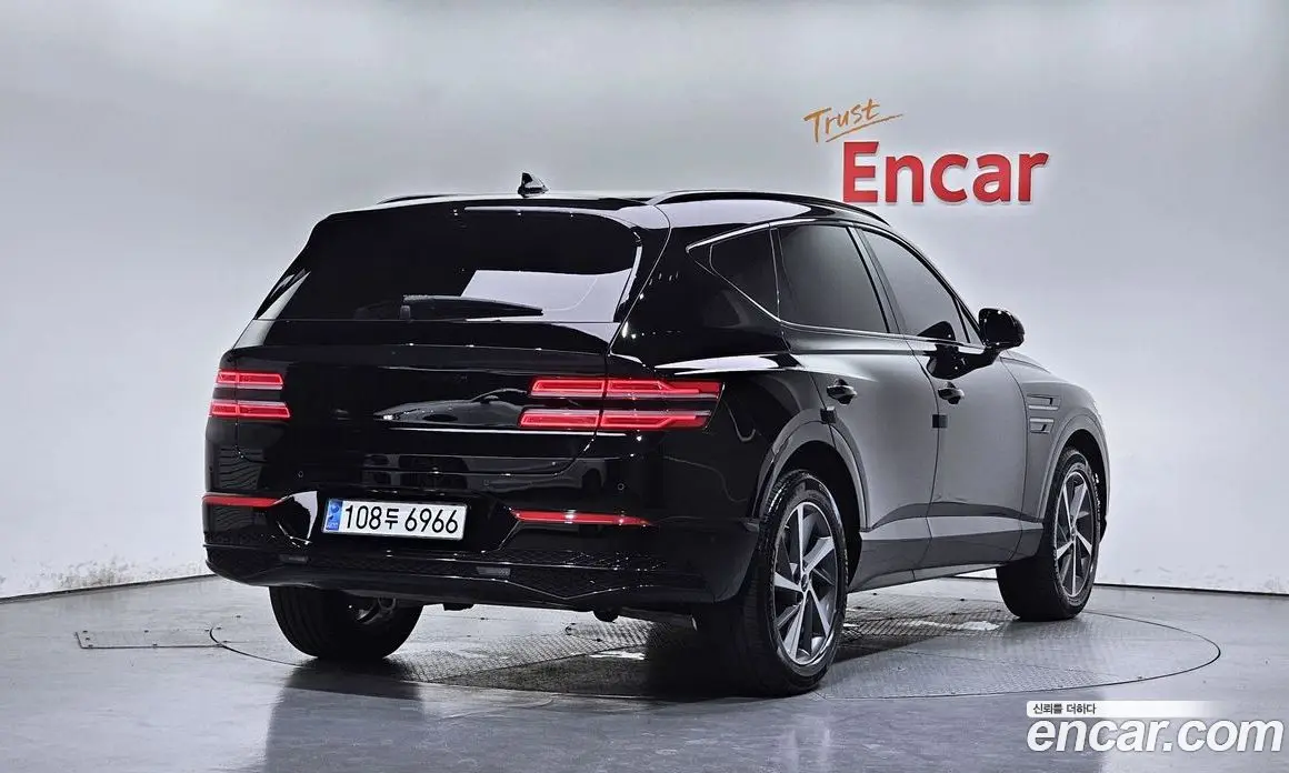 Genesis GV80 2024 2.5 автомат (гидро), фото 2 Genesis GV80 2024 2.5 автомат (гидро), фото 2