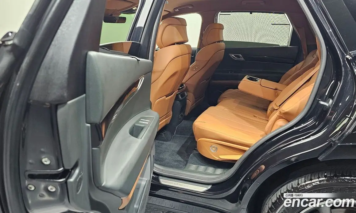 Genesis GV80 2024 2.5 автомат (гидро), фото 16 Genesis GV80 2024 2.5 автомат (гидро), фото 16