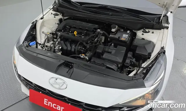 Hyundai Avante 2021 1.6 автомат (гидро), миниатюра 6 Hyundai Avante 2021 1.6 автомат (гидро), миниатюра 6