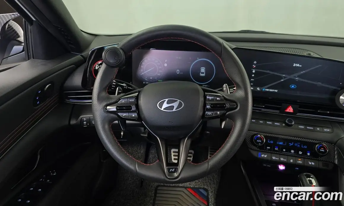 Hyundai Avante 2024 1.6 автомат (гидро), фото 19