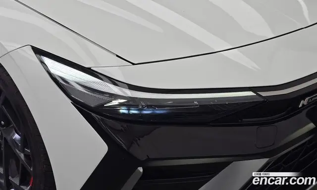 Hyundai Avante 2024 1.6 автомат (гидро), миниатюра 8