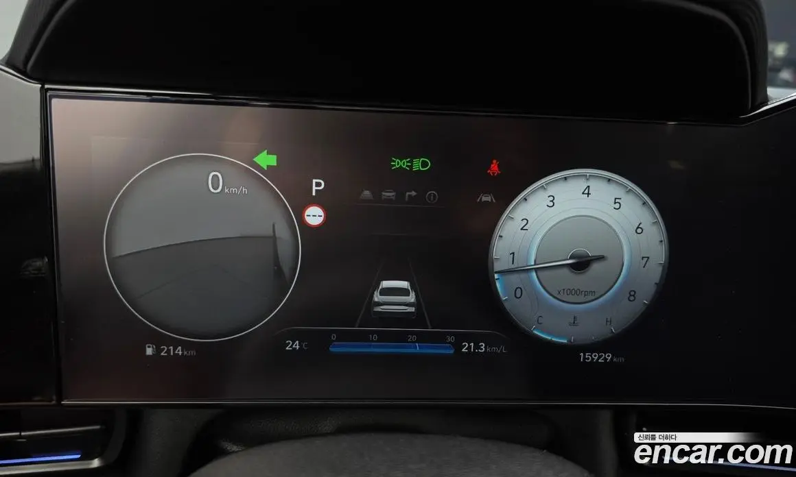 Hyundai Avante 2025 1.6 автомат (гидро), фото 11 Hyundai Avante 2025 1.6 автомат (гидро), фото 11