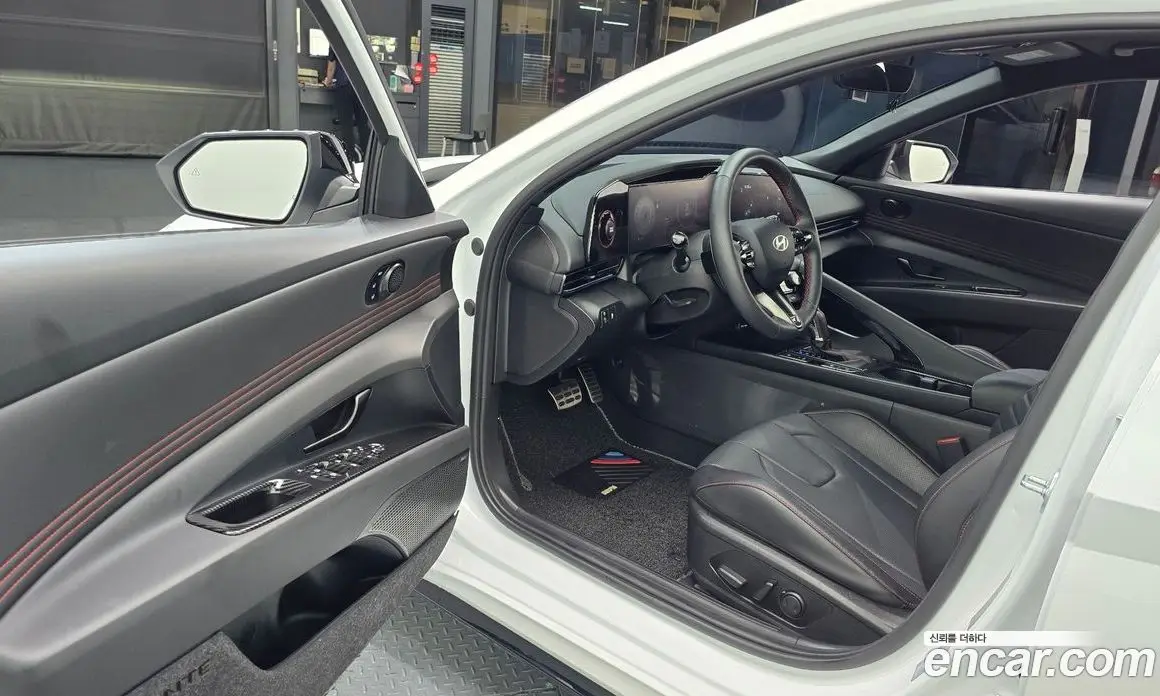 Hyundai Avante 2025 1.6 автомат (гидро), фото 13 Hyundai Avante 2025 1.6 автомат (гидро), фото 13