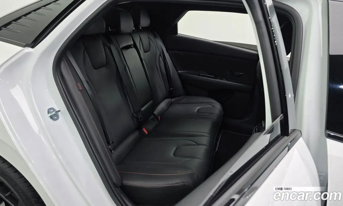 Hyundai Avante 2025 1.6 автомат (гидро), фото 16 Hyundai Avante 2025 1.6 автомат (гидро), фото 16