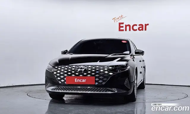 Hyundai Grandeur 2020 2.4 автомат (гидро), миниатюра 3 Hyundai Grandeur 2020 2.4 автомат (гидро), миниатюра 3