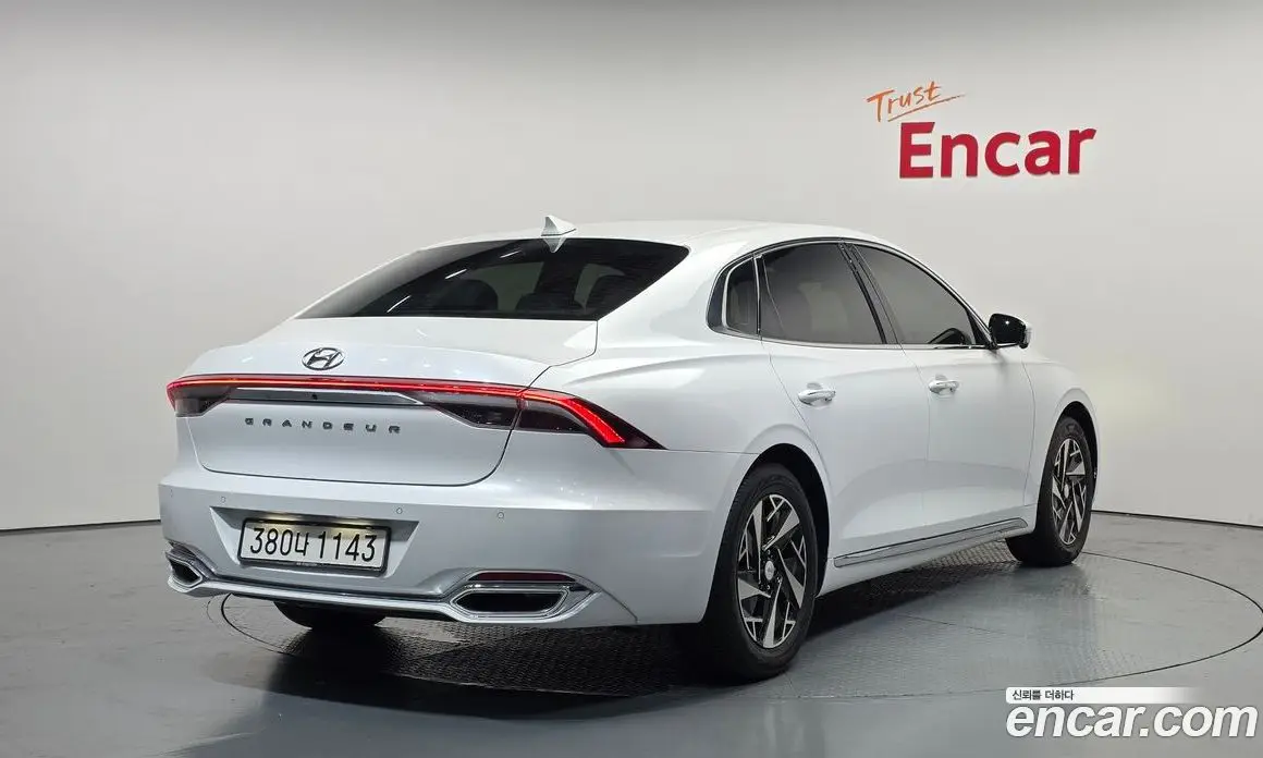 Hyundai Grandeur 2021 2.4 автомат (гидро), фото 2 Hyundai Grandeur 2021 2.4 автомат (гидро), фото 2