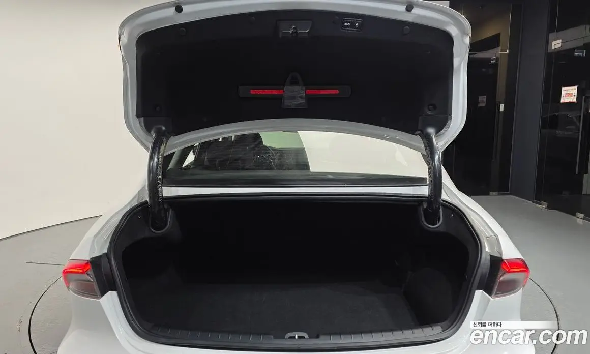 Hyundai Grandeur 2021 2.4 автомат (гидро), фото 20 Hyundai Grandeur 2021 2.4 автомат (гидро), фото 20