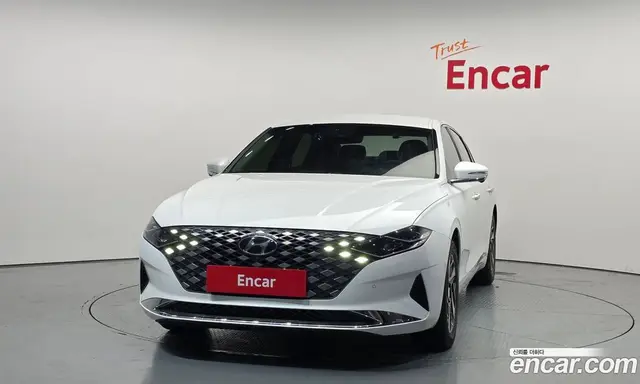 Hyundai Grandeur 2021 2.4 автомат (гидро), миниатюра 3 Hyundai Grandeur 2021 2.4 автомат (гидро), миниатюра 3