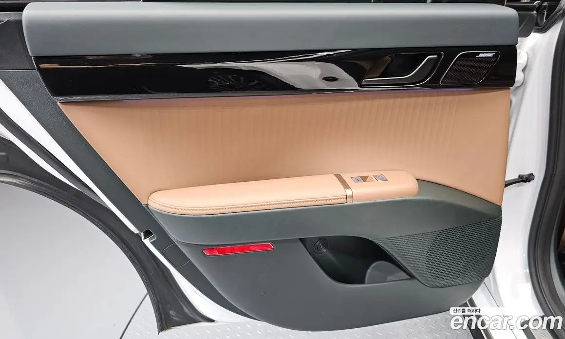 Hyundai Grandeur 2024 2.5 автомат (гидро), фото 15 Hyundai Grandeur 2024 2.5 автомат (гидро), фото 15
